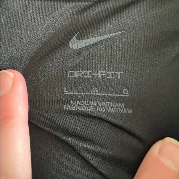 Nike dri-fit shorts - Picture 2 of 2